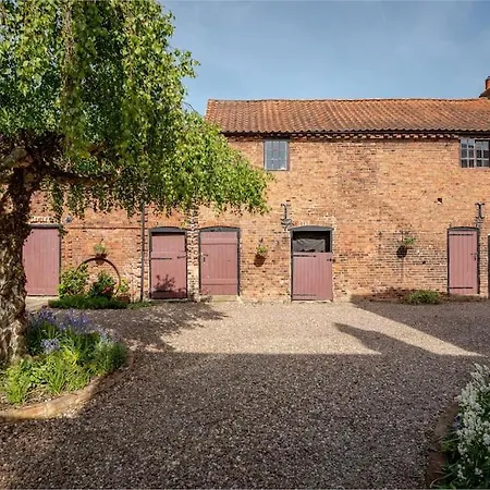 Charming Flat In Lovely Rural Location Laneham Exterior photo