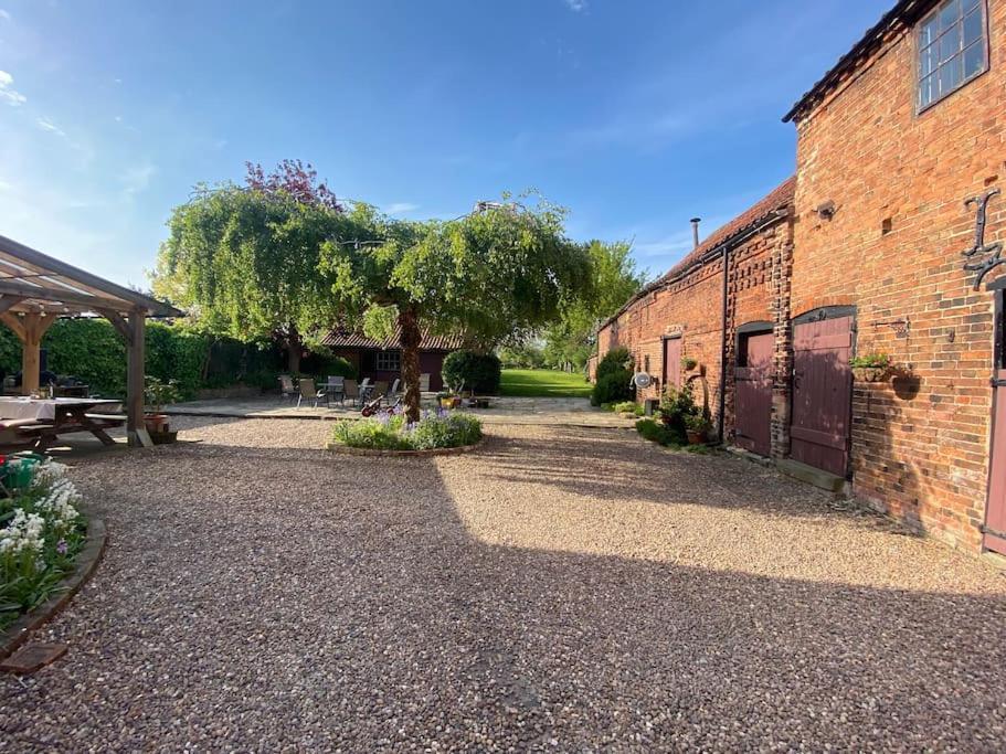 Charming Flat In Lovely Rural Location Apartment Laneham